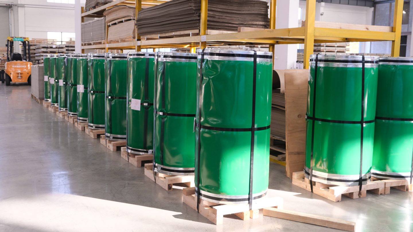 Stainless Steel vs Surgical Steel: What’s the Difference?